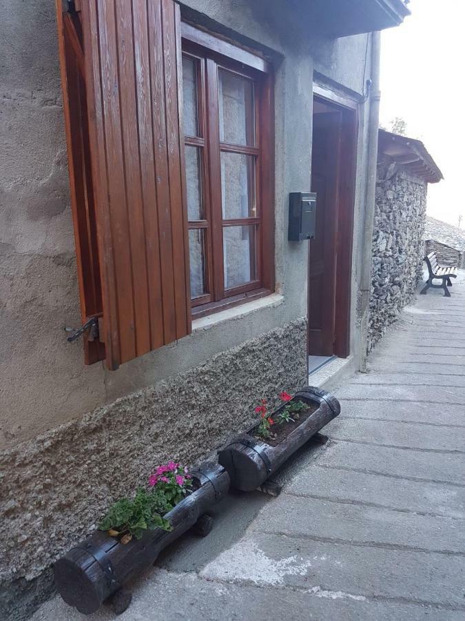 Casa Ponet Βίλα Valencia D'Aneu Εξωτερικό φωτογραφία